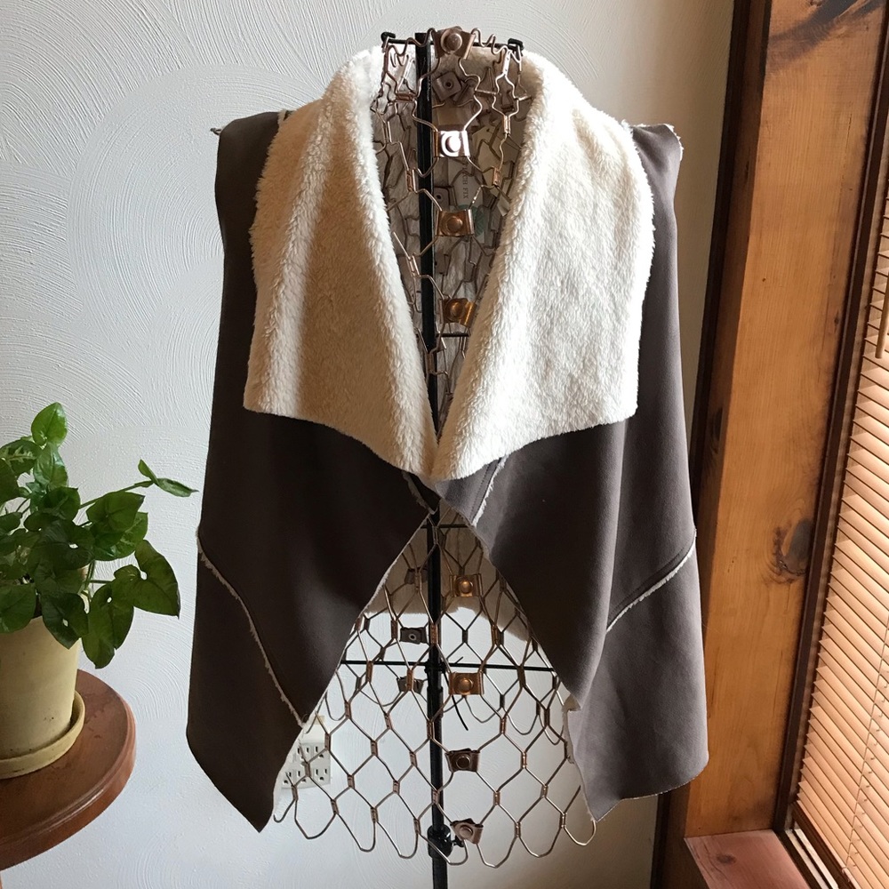 Stitch Fix Skies Are Blue | Sherpa Lined Vest